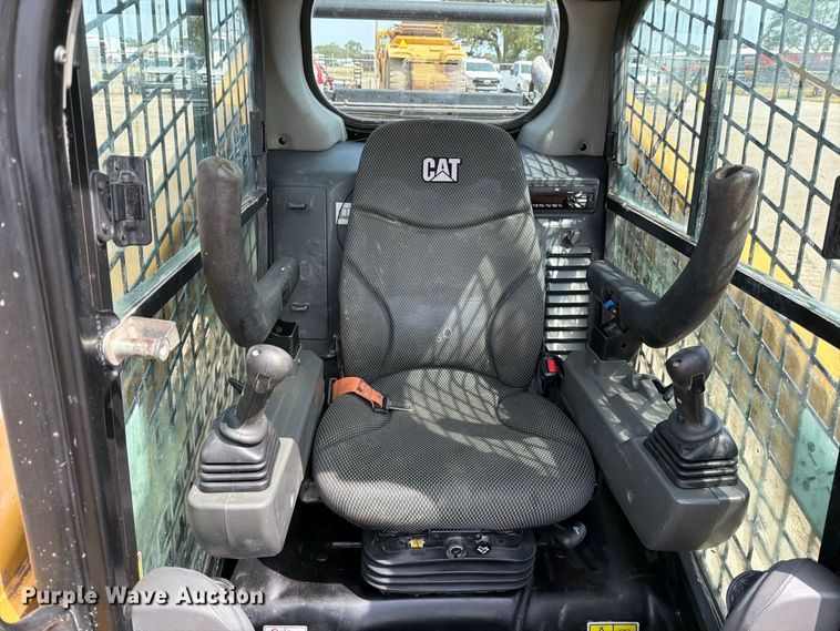 image for item EP7541 2020 Caterpillar 289D3 tracked skid steer loader