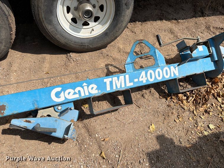 image for item EP7542 2006 Genie TML-4000N light plant