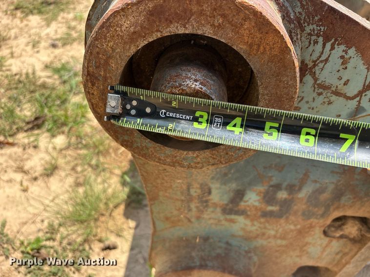 image for item ER3230 Excavator breaker