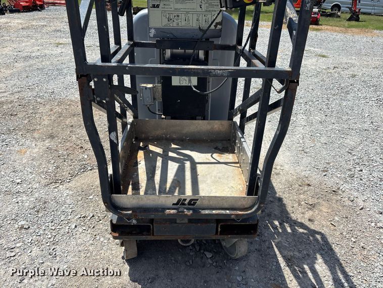 image for item ER3231 JLG 20MVL vertical lift