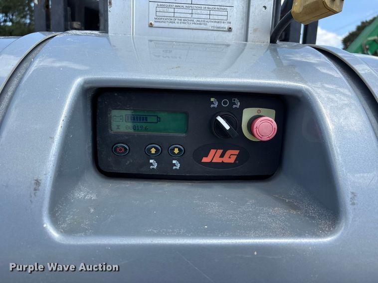 image for item ER3231 JLG 20MVL vertical lift