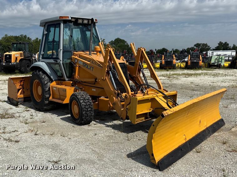 image for item ER3253 1996 Case 570 LXT landscape tractor