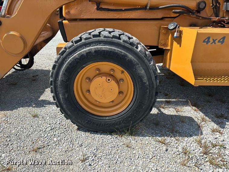 image for item ER3253 1996 Case 570 LXT landscape tractor