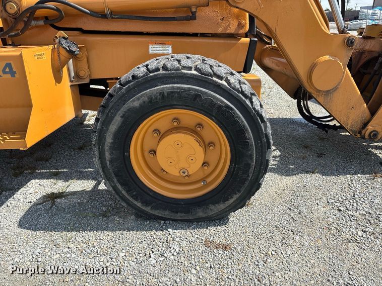 image for item ER3253 1996 Case 570 LXT landscape tractor