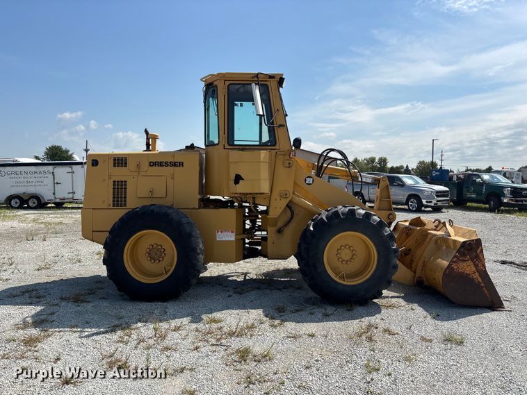 image for item ER3254 1988 Dresser 510 wheel loader