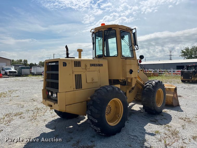 image for item ER3254 1988 Dresser 510 wheel loader