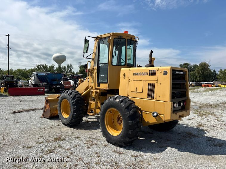 image for item ER3254 1988 Dresser 510 wheel loader