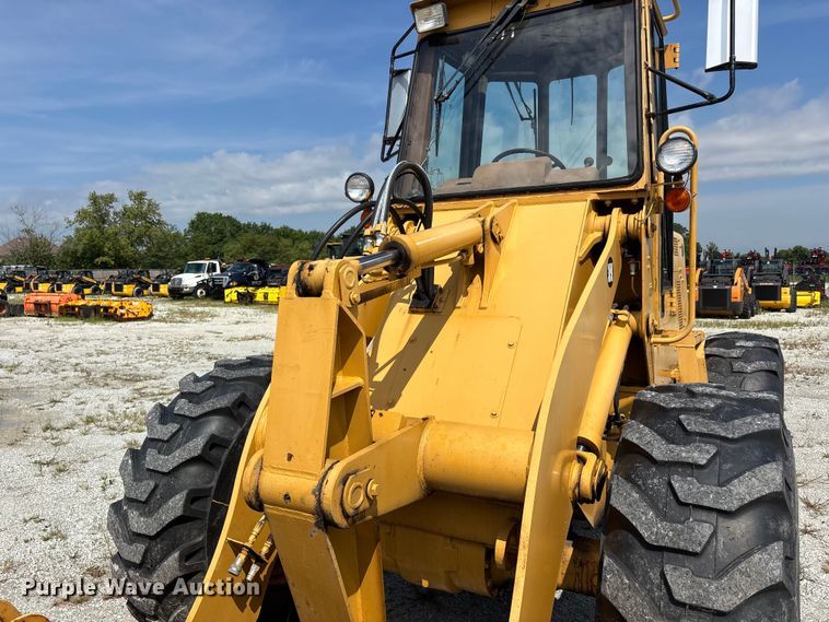 image for item ER3254 1988 Dresser 510 wheel loader