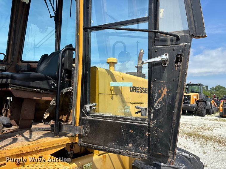 image for item ER3254 1988 Dresser 510 wheel loader