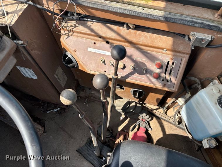 image for item ER3254 1988 Dresser 510 wheel loader