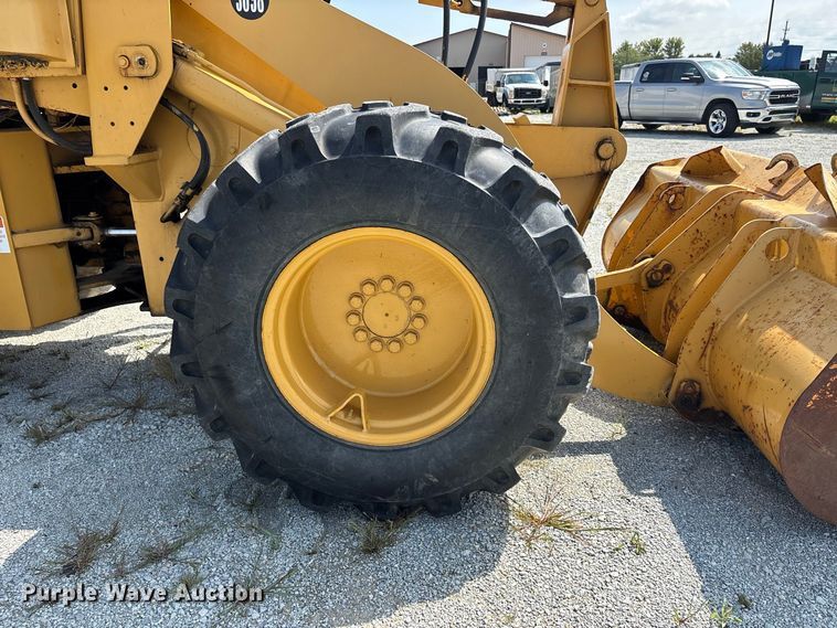 image for item ER3254 1988 Dresser 510 wheel loader