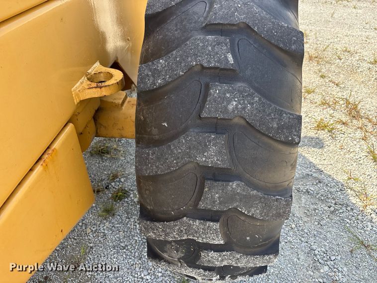 image for item ER3254 1988 Dresser 510 wheel loader