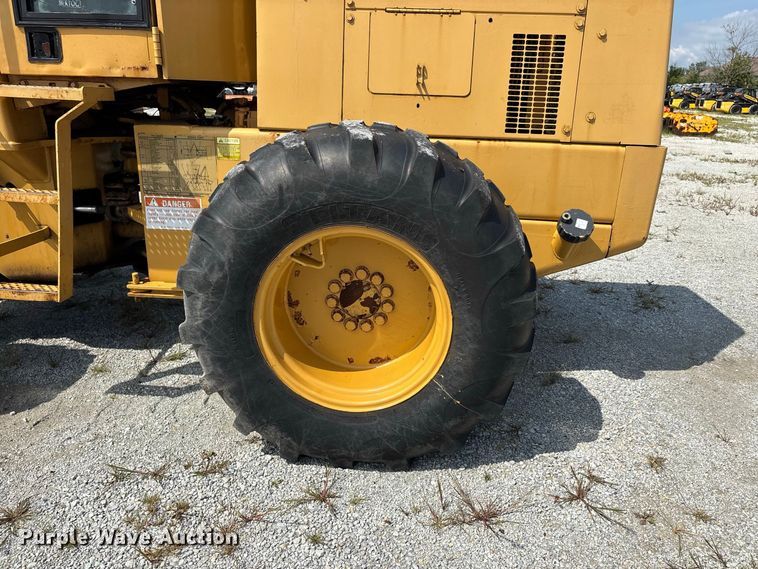 image for item ER3254 1988 Dresser 510 wheel loader