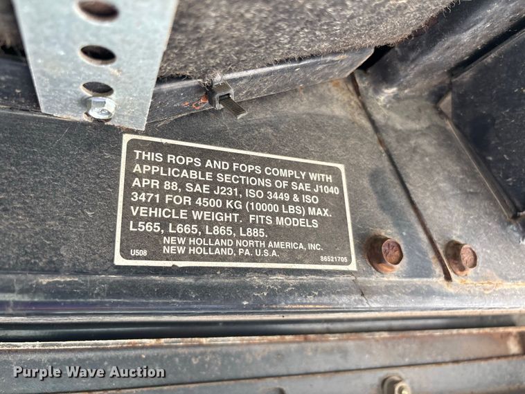 image for item ER3255 New Holland LX 865 Turbo skid steer loader