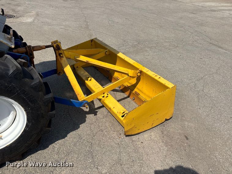 image for item ER3258 1991 Ford 1220 MFWD tractor