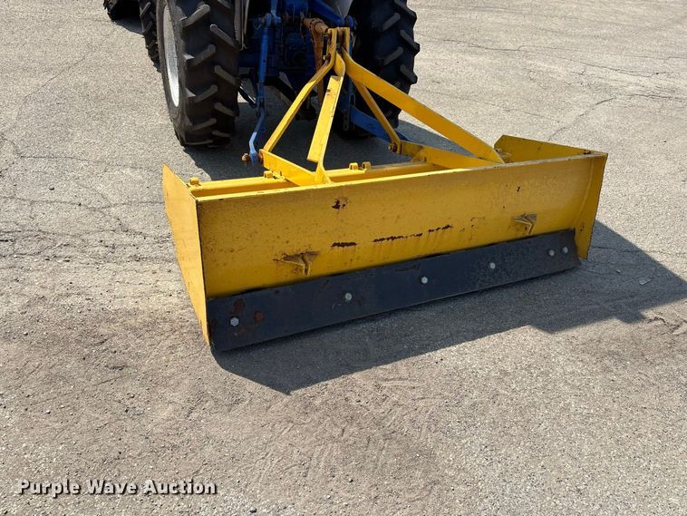 image for item ER3258 1991 Ford 1220 MFWD tractor