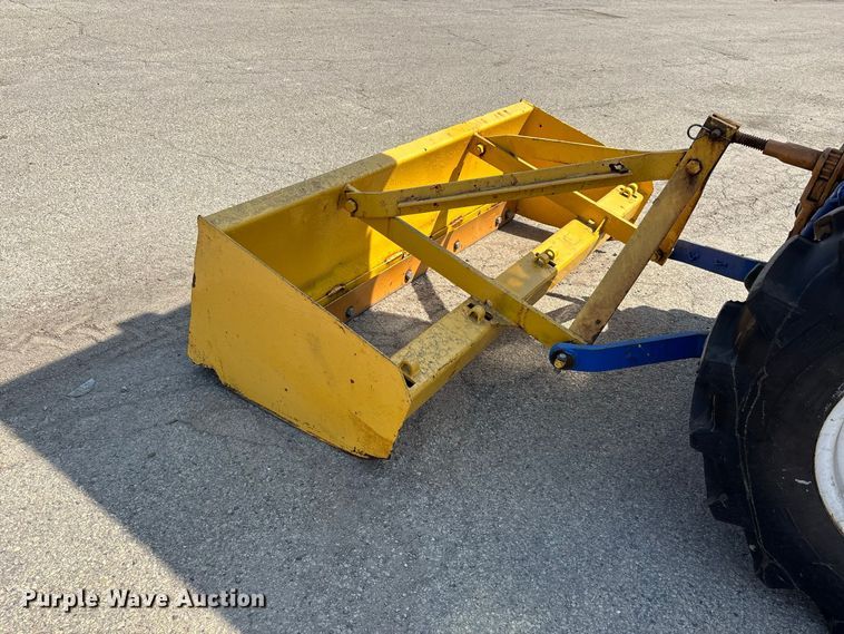 image for item ER3258 1991 Ford 1220 MFWD tractor