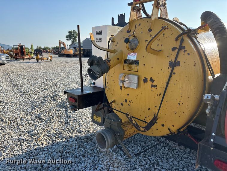 image for item ER3262 2012 Vac-Tron LP555SDT HVY vacuum excavator