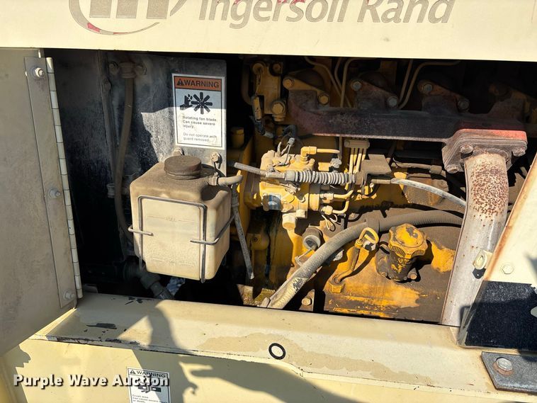 image for item ER3263 Ingersoll Rand T708J forklift