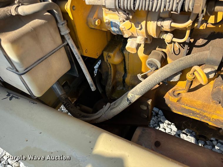 image for item ER3263 Ingersoll Rand T708J forklift