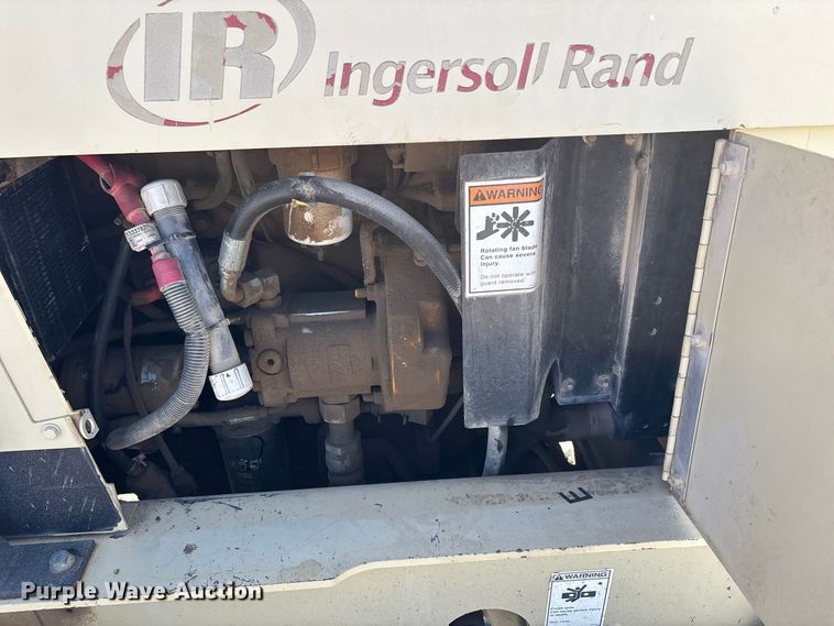 image for item ER3263 Ingersoll Rand T708J forklift