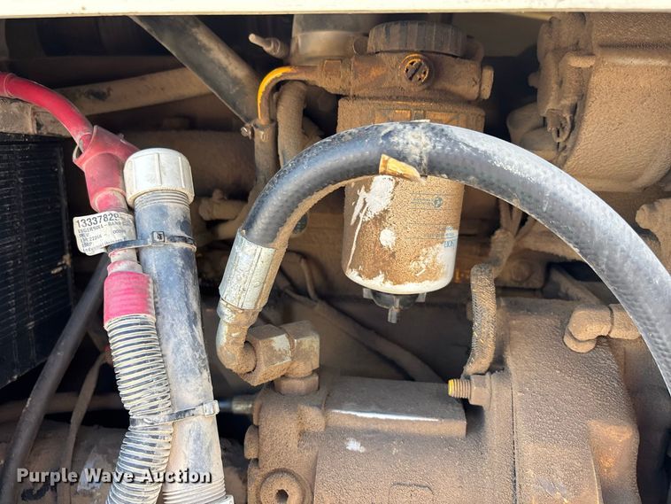 image for item ER3263 Ingersoll Rand T708J forklift