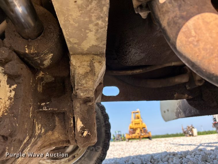 image for item ER3263 Ingersoll Rand T708J forklift