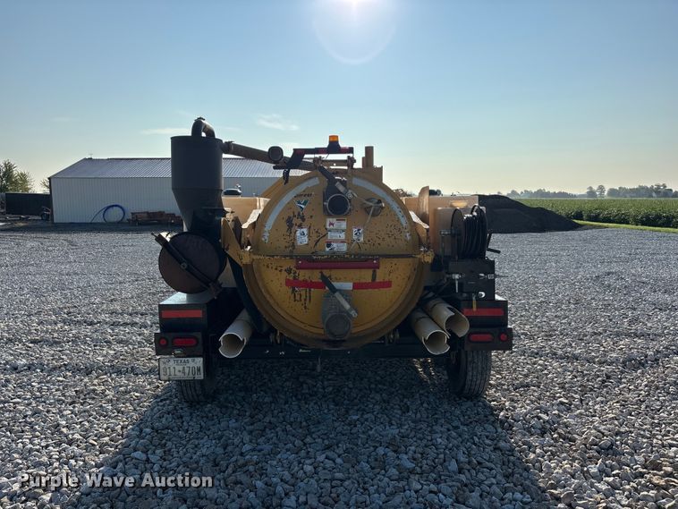 image for item ER3264 2019 Vermeer VX30-500 vacuum excavator