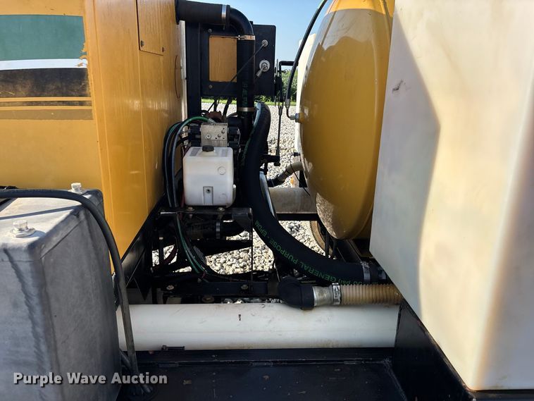 image for item ER3264 2019 Vermeer VX30-500 vacuum excavator