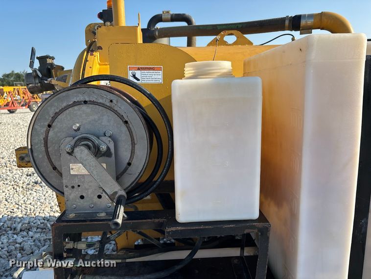 image for item ER3264 2019 Vermeer VX30-500 vacuum excavator