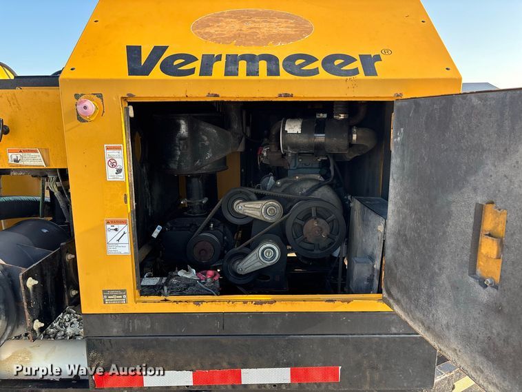 image for item ER3264 2019 Vermeer VX30-500 vacuum excavator
