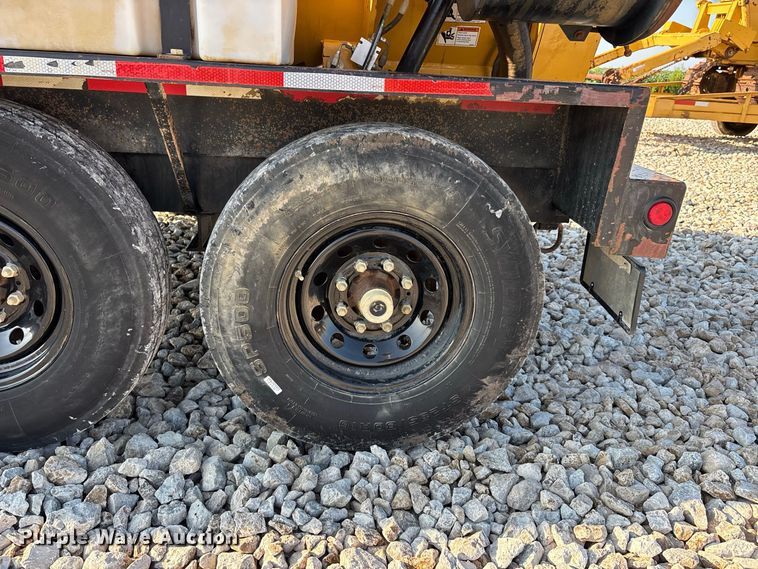 image for item ER3264 2019 Vermeer VX30-500 vacuum excavator
