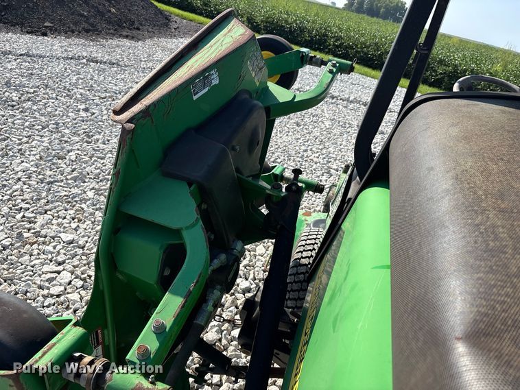 image for item ER3266 John Deere 1600 Turbo lawn mower