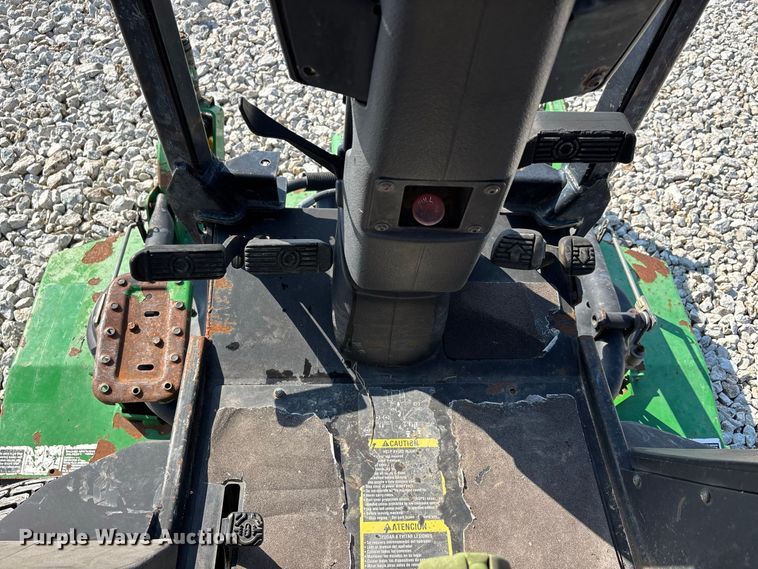image for item ER3266 John Deere 1600 Turbo lawn mower