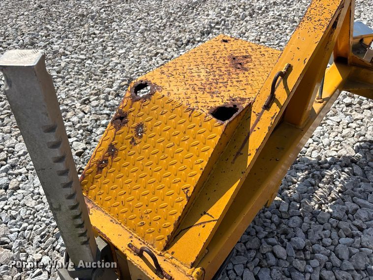 image for item ER3270 1985 Sauber reel trailer
