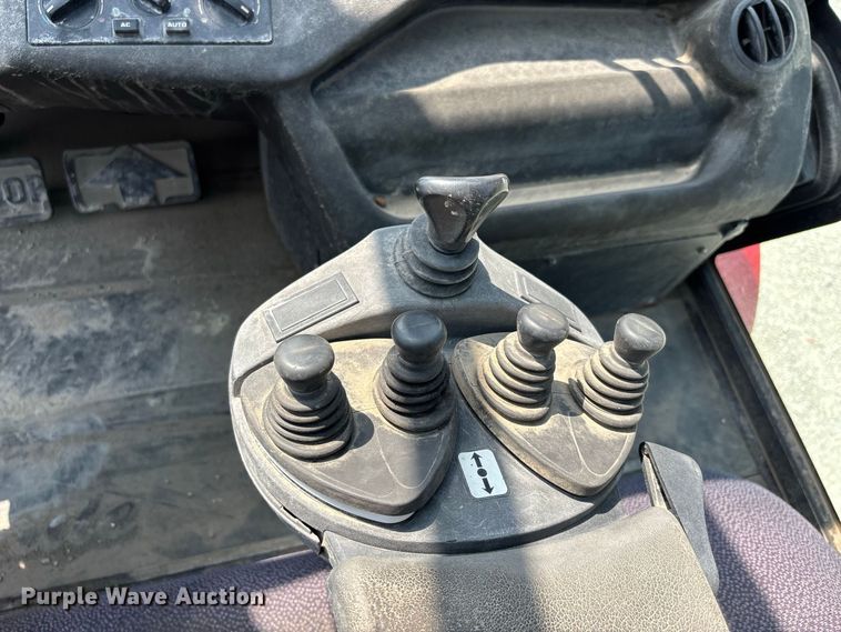 image for item ER3271 Linde H80D-396 forklift