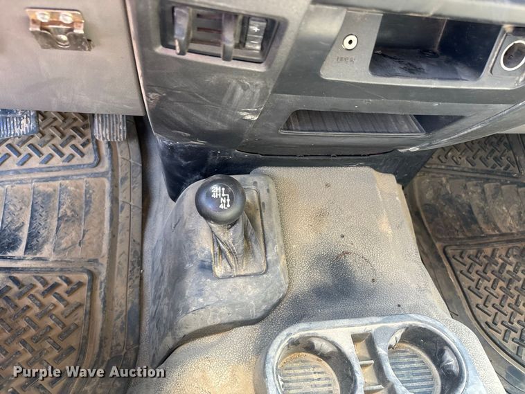 image for item ER3276 2017 Ford F550 utility / service truck