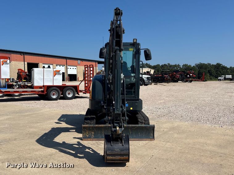 image for item ER3277 Hyundai HX35Az mini excavator