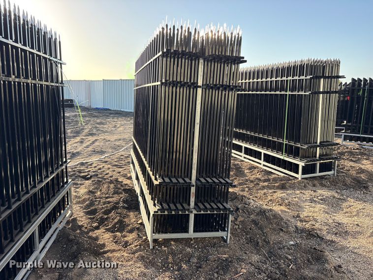image for item ES8053 (22) 2024 EINGP F10 fence panels