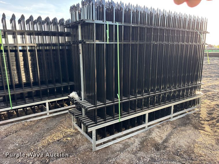 image for item ES8054 (22) 2024 EINGP F10 fence panels