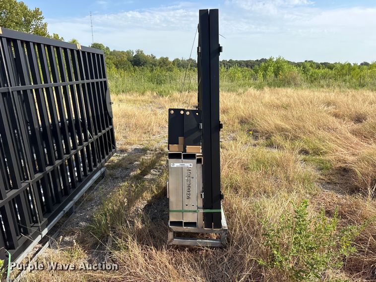 image for item ES8081 2024 EINGP F20 gate