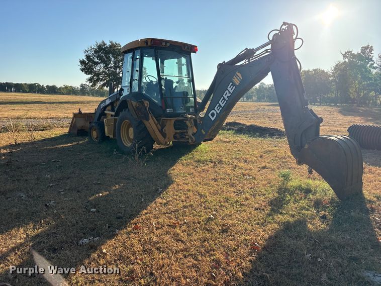 image for item ES8095 2011 John Deere 310J backhoe