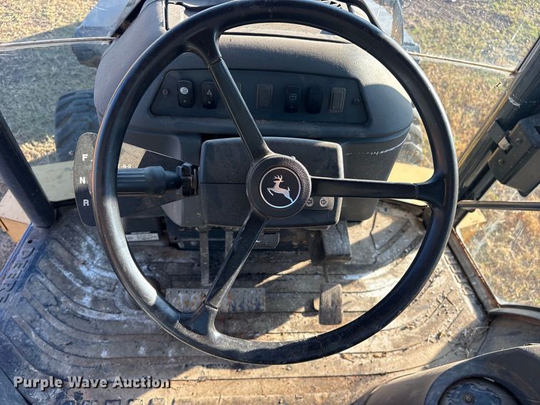 image for item ES8095 2011 John Deere 310J backhoe