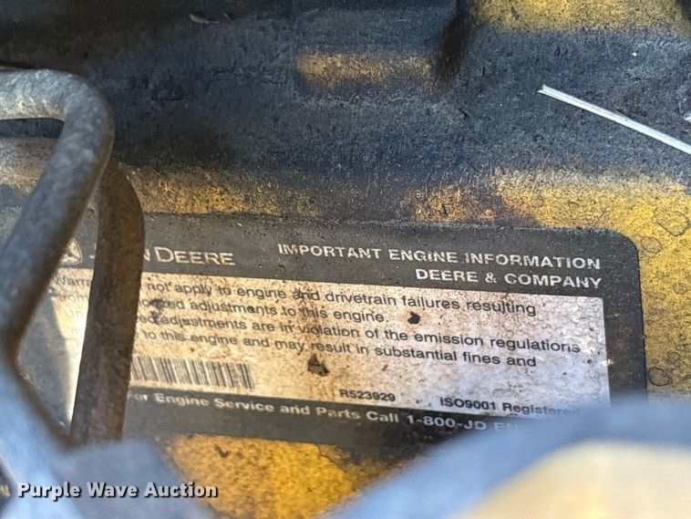 image for item ES8095 2011 John Deere 310J backhoe