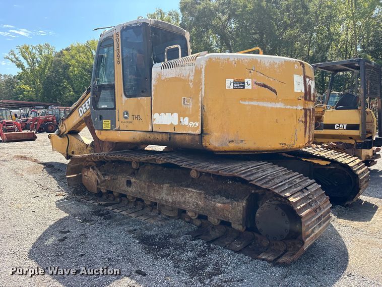 image for item ES8109 2005 John Deere 225C LC RTS excavator