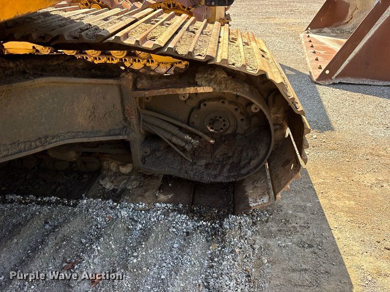 image for item ES8109 2005 John Deere 225C LC RTS excavator