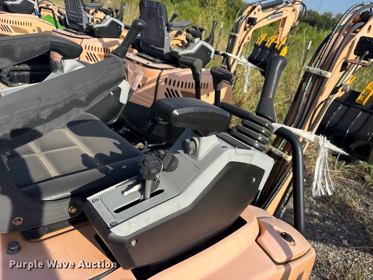 image for item ET0421 2024 Erie EM15 mini excavator