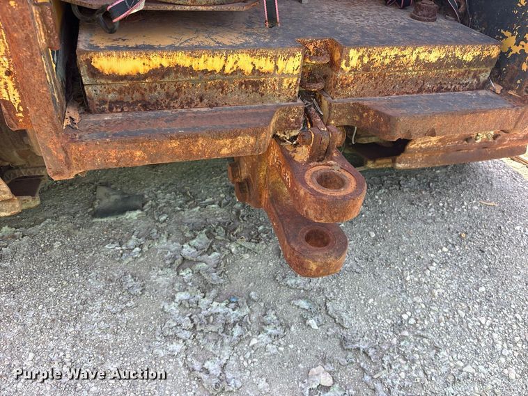 image for item ET0483 2018 Komatsu D85PX dozer