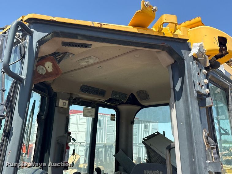 image for item ET0483 2018 Komatsu D85PX dozer