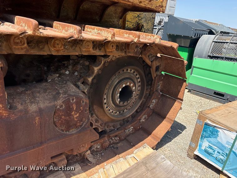 image for item ET0483 2018 Komatsu D85PX dozer